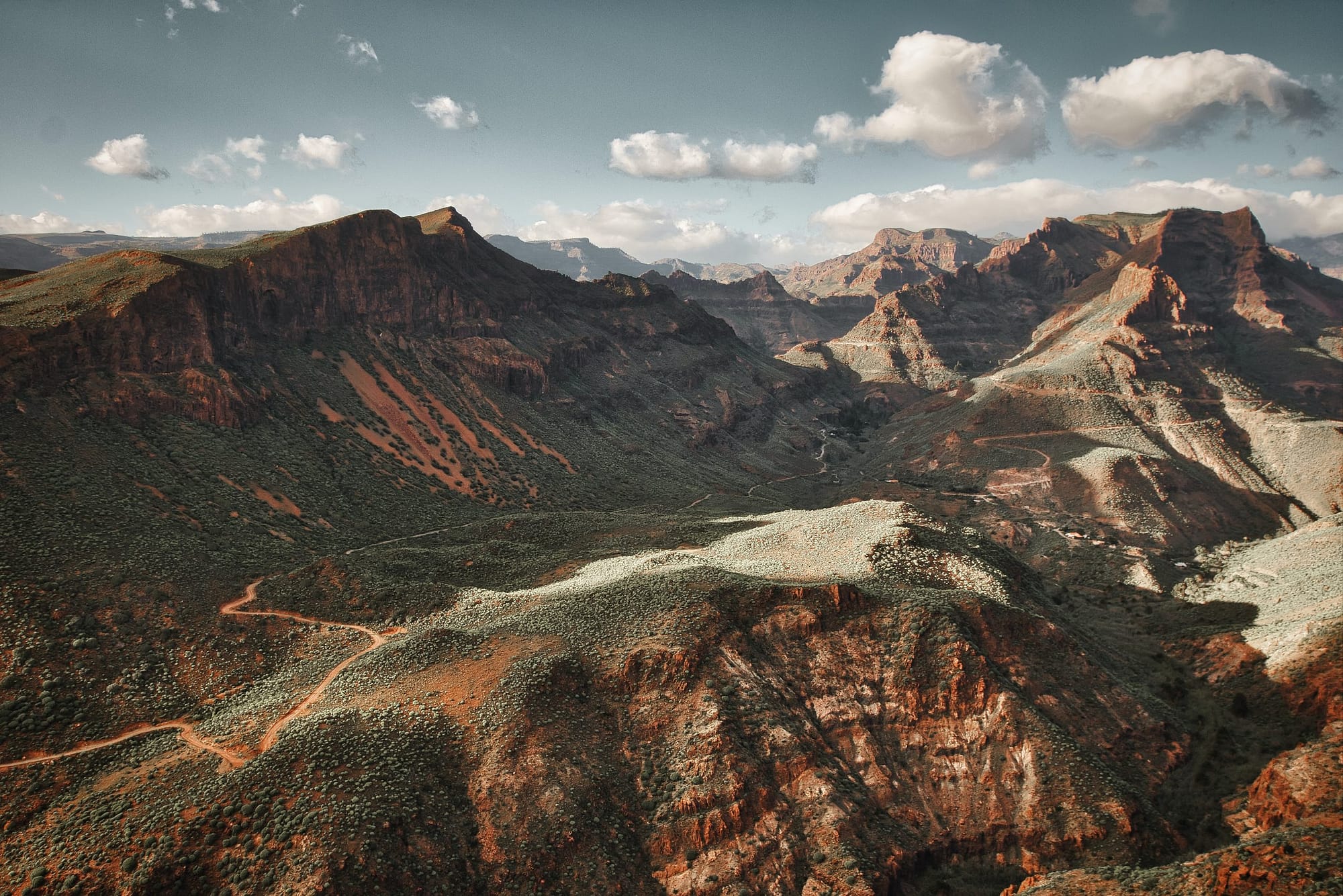 Panoramic view of the Fataga valley from the Degollada de las Yeguas viewpoint in south Gran Canaria. A winding, fifteen kilometre canyon with smooth sides and breathtaking sharp, almost vertical ridges.